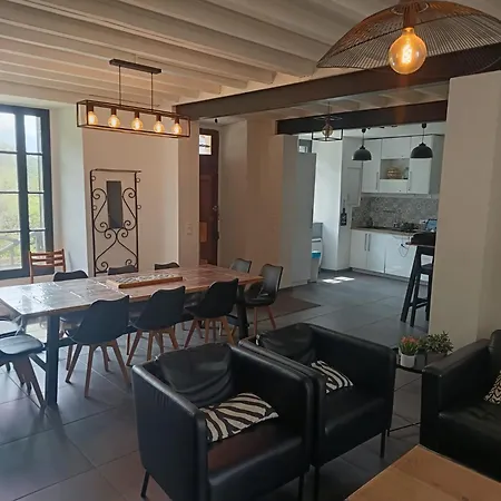 Grand Au Coeur D'un Village Hébergement de vacances Miglos