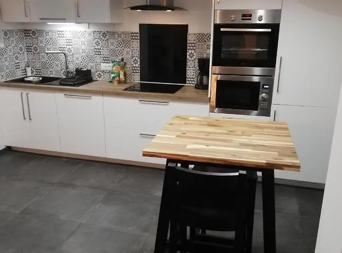 Hébergement de vacances Grand Au Coeur D'un Village