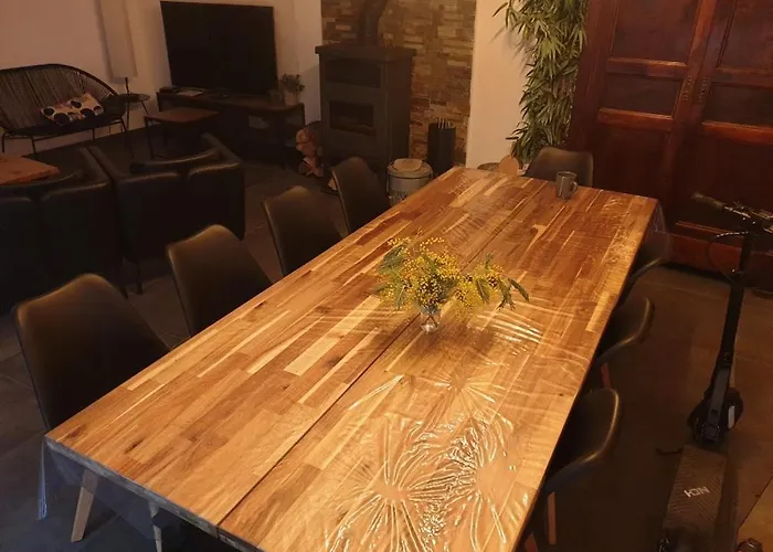 Hébergement de vacances Grand Au Coeur D'un Village *