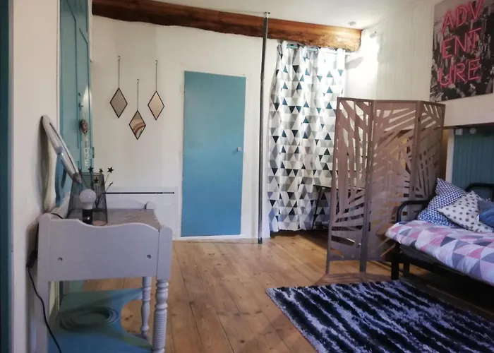 Grand Au Coeur D'un Village Hébergement de vacances Miglos